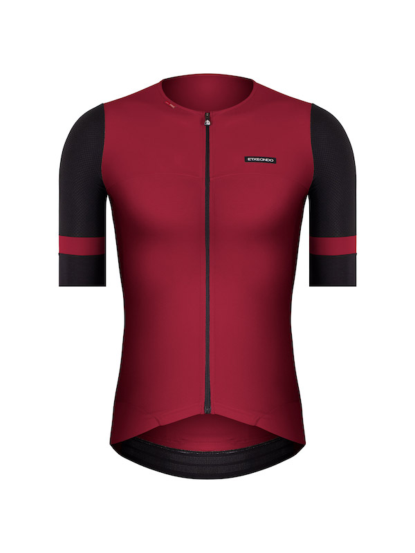 Etxeondo onthult zijn nieuwe lente/zomercollectie 2022.