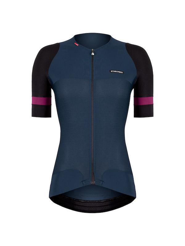 Etxeondo onthult zijn nieuwe lente/zomercollectie 2022.