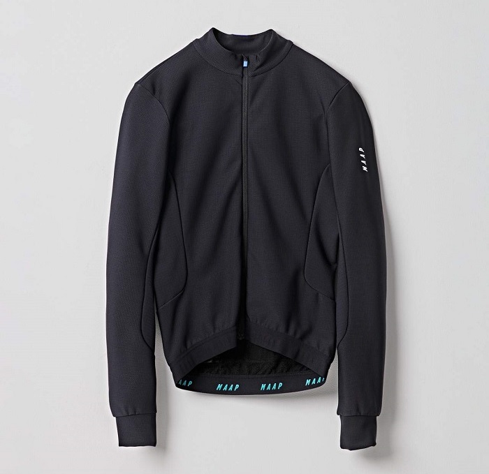 Test MAAP tussenseizoenoutfit