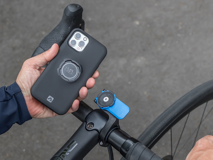 Test de la fixation Out Front Mount de QuadLock pour iPhone