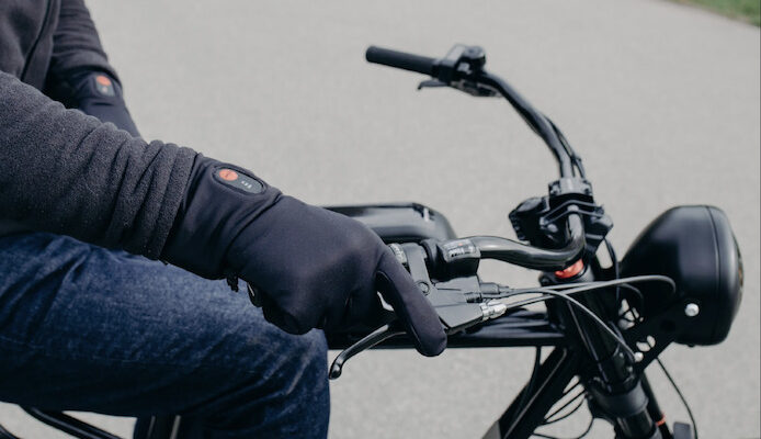 Des accessoires G-Heat chauffants pour le confort à vélo pendant l'hiver -   votre magazine vélo et triathlon