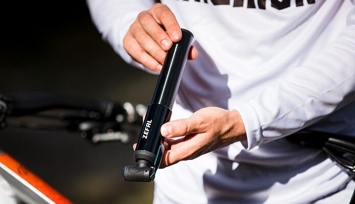 Zéfal lance une nouvelle mini-pompe VTT