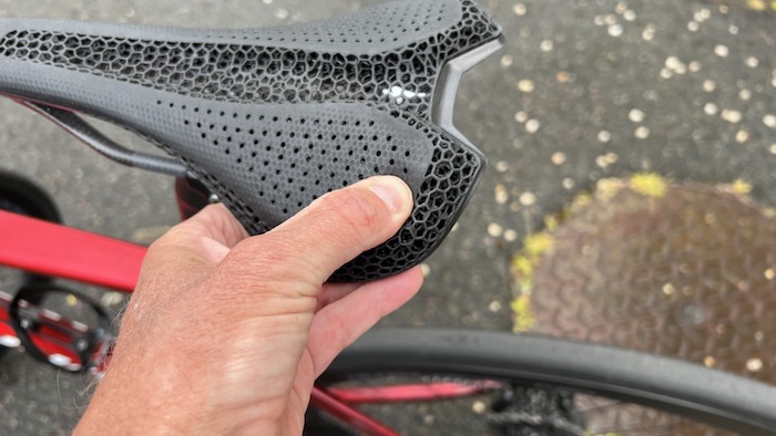 Test van het Specialized S-Works Romin Evo zadel met spiegel