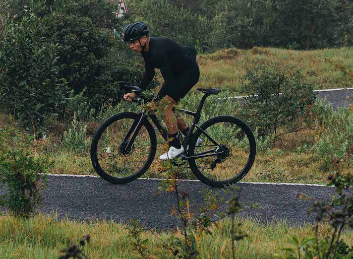 Testen des neuen Specialized Roubaix SL8 S-Works