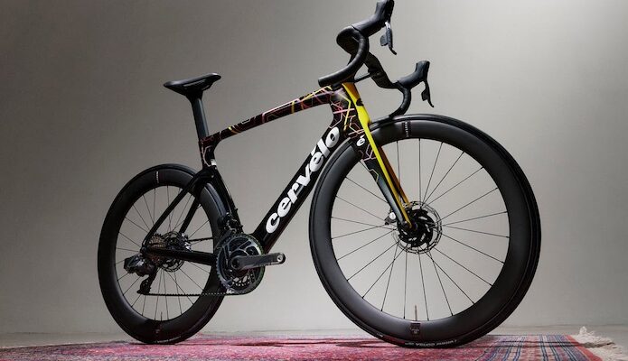 Un Cervélo S5 en série limitée pour célébrer les victoires de Jumbo-Visma dans les trois Grands Tours
