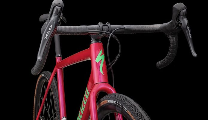 Specialized lance ses modèles Diverge et Crux équipés du groupe Shimano GRX 12 vitesses