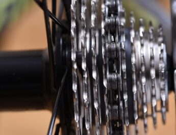 Limitation des braquets par l’UCI : SRAM conteste