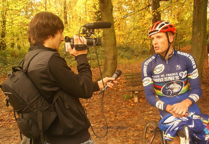In het hart van het veldrijden: de gepassioneerde reis van Christophe Delamarre
