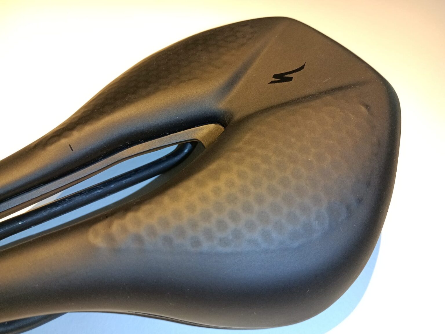 Selle Power Expert avec Mirror Couleur Noir Largeur de selle 130mm