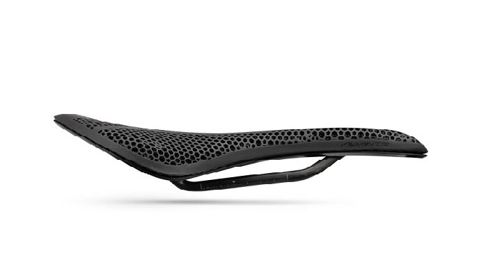 Fizik présente son modèle Aliante Adaptive