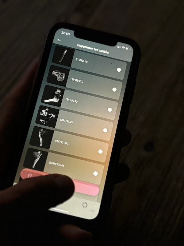 Test de l'application E-TUBE de Shimano : un outil indispensable pour les cyclistes modernes