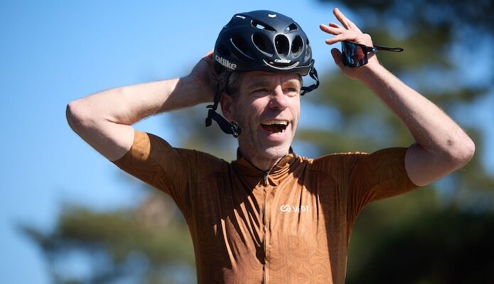 Le tout premier maillot de cyclisme 100 % circulaire, par Velor