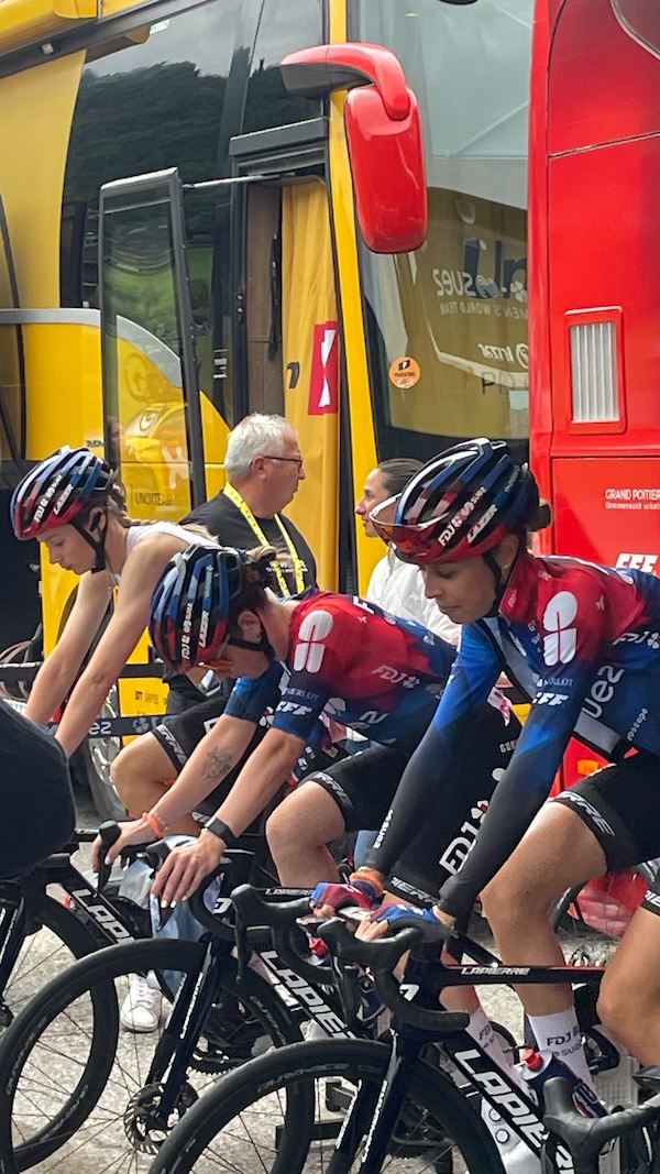 A day in the Shimano neutral support car at the women's Tour de France