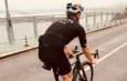 The cyclist on vacation or the opportunity to discover new places by bike