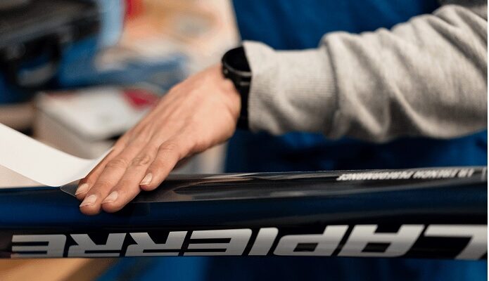 Zéfal propose un nouveau format Skin Armor (rouleau de trois mètres), une protection sur-mesure et économique Zéfal propose un nouveau format Skin Armor (rouleau de trois mètres), une protection sur-mesure et économique