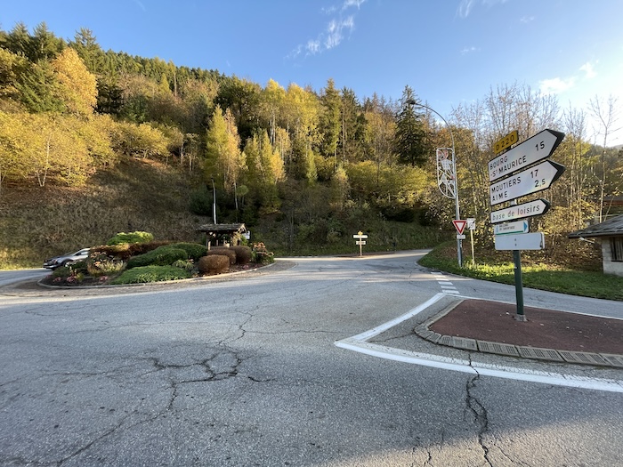 Reconnacimiento de la Etapa del Tour 2025 entre Albertville y La Plagne
