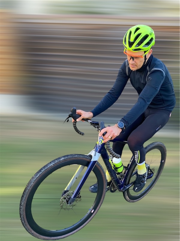 Test de l'ÉlectroBoost de Punch Power : le Superboost effervescent des sportifs !