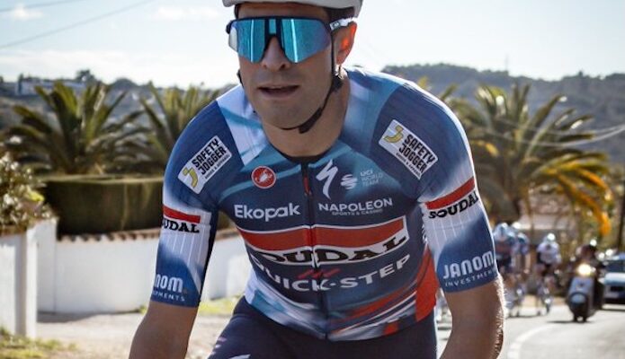 Soudal Quick-Step présente son nouveau maillot pour 2025