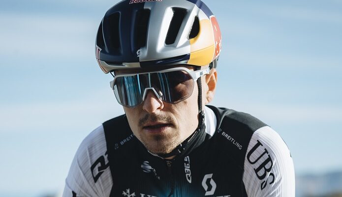 Q36.5 dévoile la tenue 2025 du Q36.5 Pro Cycling Team