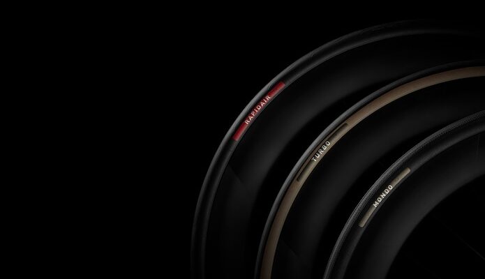 Specialized lance quatre nouveaux pneus route pour 2025