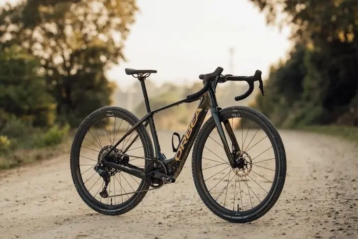 Vue de profil de l'Orbea Denna