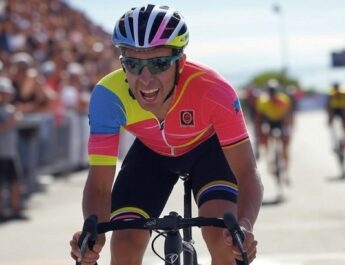 Cyclist sprinting before the finish line of a competition