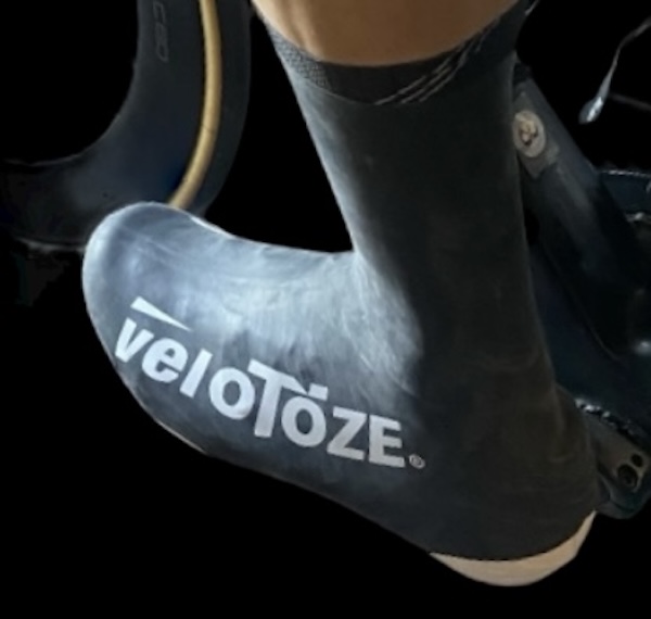 veloToze: the secret weapon for facing the elements