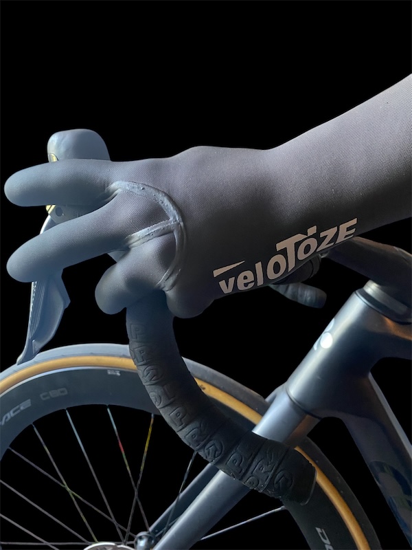 veloToze: the secret weapon for facing the elements