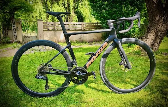 Adris Le Performance S2