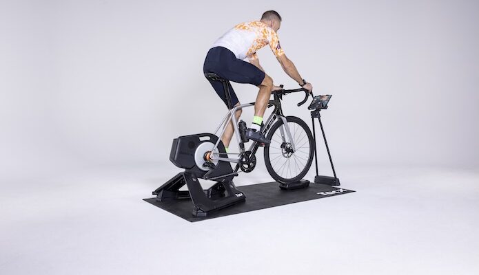 Garmin et Zwift annoncent une intégration étendue pour les Tacx NEO 2T et 3M