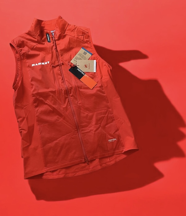 Assos × Mammut ML Hybrid Vest : le gilet qui dépasse le vélo