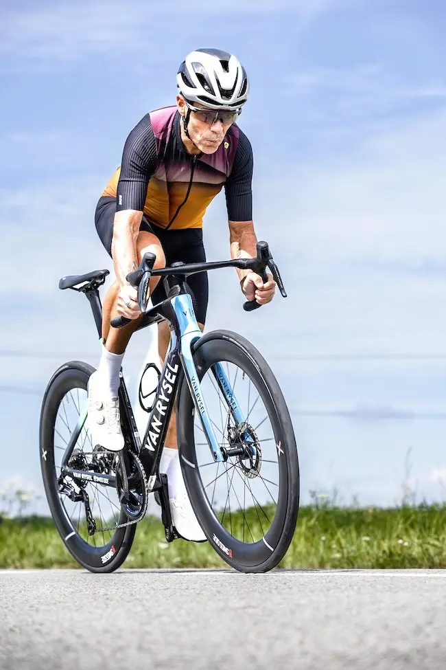 Test Van Rysel RCR-F