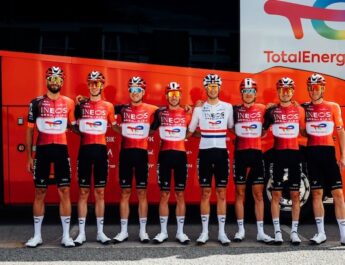 Le maillot d’INEOS Grenadiers pour le Tour