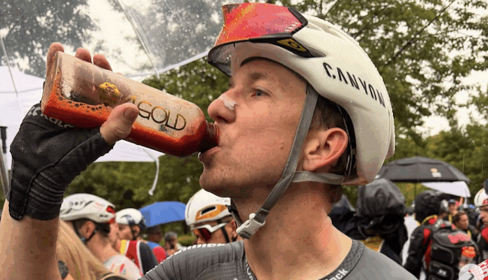 Tour de Francia 2025: Zumo de cereza, ¿bebida de moda o efecto placebo?