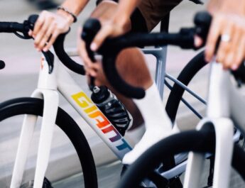 Giant et Liv dévoilent leurs nouveaux vélos de route performance en aluminium