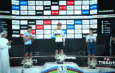 Podium des Championnats du Monde UCI d'Esport Cycliste 2024 à Abou Dhabi avec trois cyclistes.