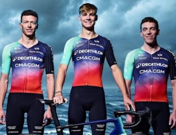 Decathlon CMA CGM présente son maillot et son vélo pour 2026