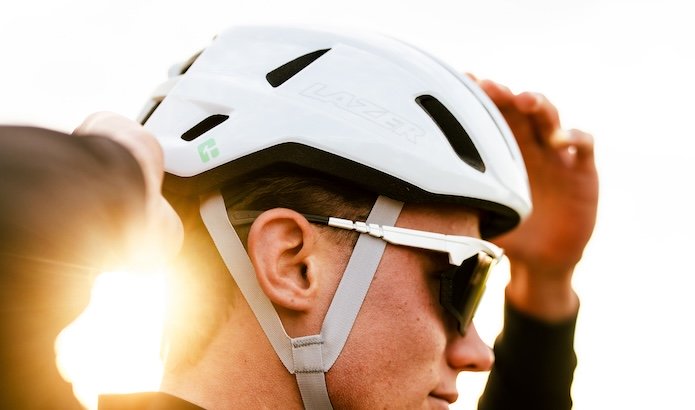Lazer lance le Sphere KinetiCore : un casque de route léger et polyvalent