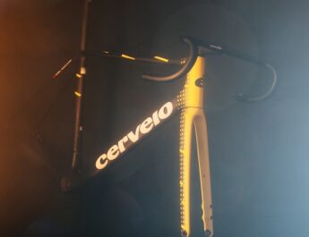 Cervelo lance une série limitée du R5 Team Visma | Lease A Bike
