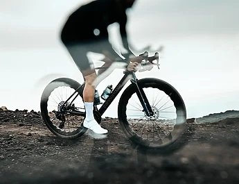 Fulcrum lance les Sharq GR et Soniq GR, dédiées aux courses de Gravel