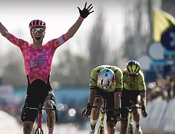 Dwars Door Vlaanderen – À travers la Flandre 2026 : parcours, engagés, favoris