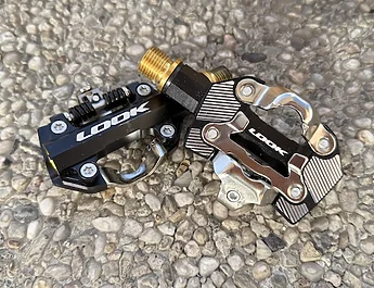 Test des pédales X-One-G Ti : le gravel de course selon Look