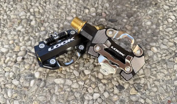 Test des pédales X-One-G Ti : le gravel de course selon Look