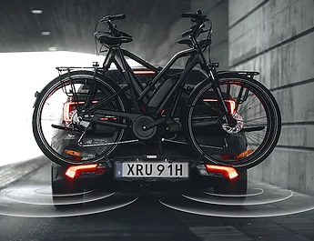 Thule lance un porte-vélos avec aide au recul