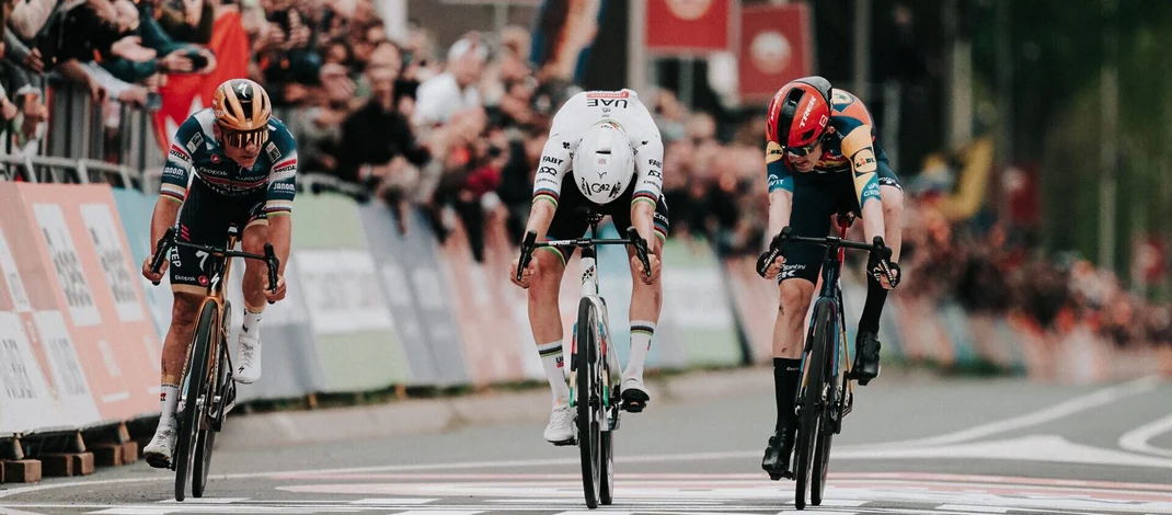Amstel Gold Race 2026 : parcours, liste des 27 monts, coureurs engagés et horaires de diffusion TV de la 60e édition