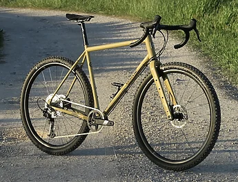 Dilecta présente le Samara : un nouveau gravel taillé pour l’aventure longue distance