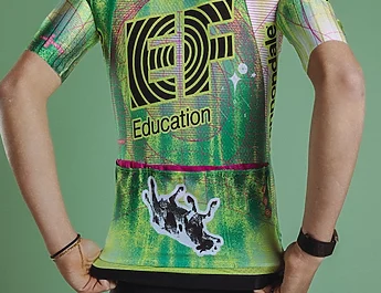 EF Education et Assos dévoilent une tenue spéciale « Ride In Peace » pour le Giro 2026