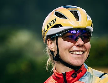 SunGod présente ses lunettes New Velans 2