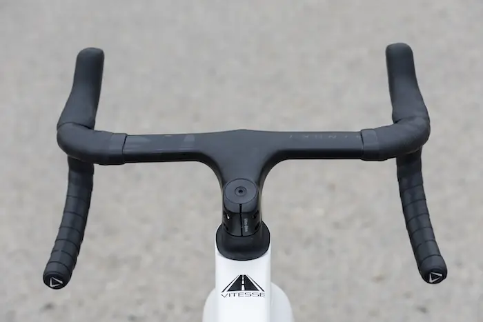 Test Adris Vitesse AXR2