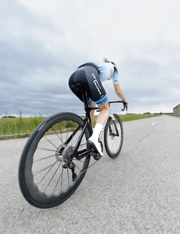 Test Adris Vitesse AXR2